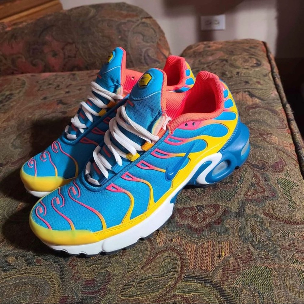 Air max plus - Picture 3 of 4